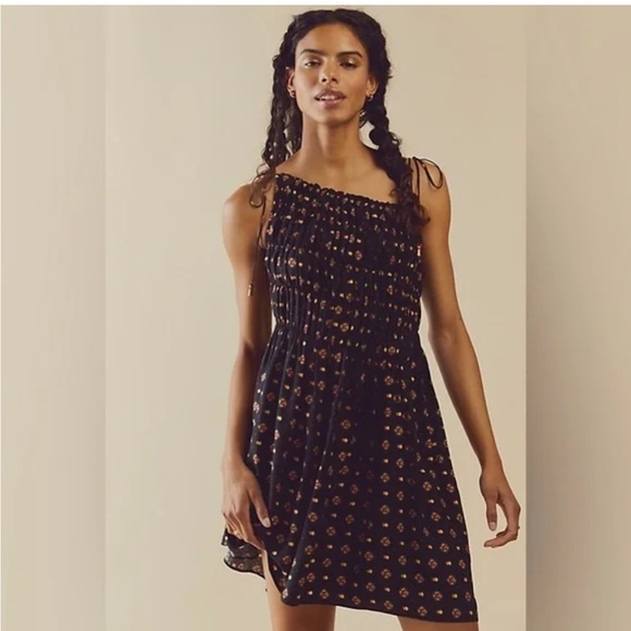 Free People Clementina Mini Dress Black Floral One Shoulder Ruched Sz L NEW - Picture 1 of 9